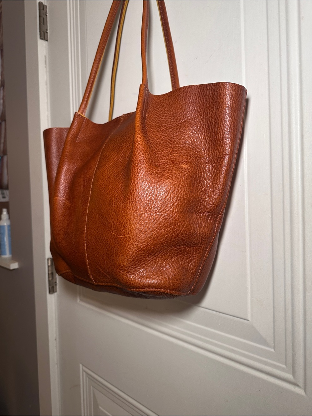 Portland Leather Large Devan Bucket Tote - Nutmeg - Picture 5 of 13